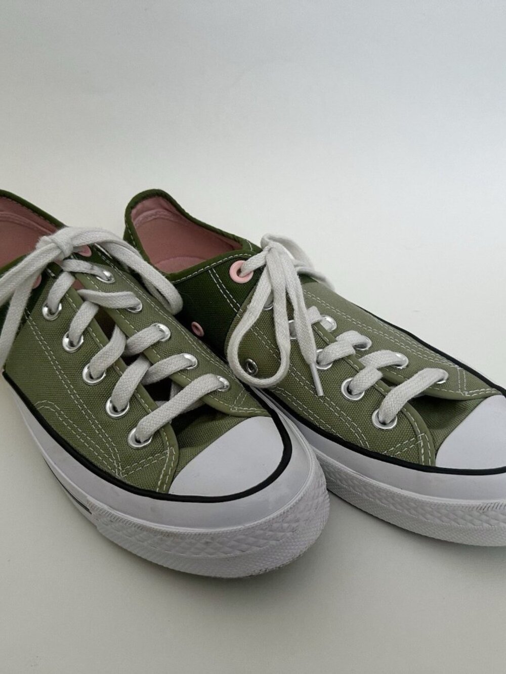 EUC Size Unisex Mens 5.5 Womens 7.5 Converse Chuck 70 Low Sunblocked Street Sage